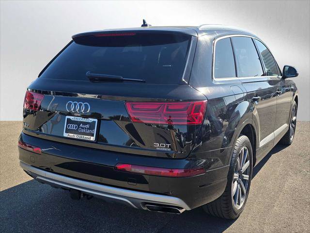 Used 2017 Audi Q7 3.0T Premium Plus image 3