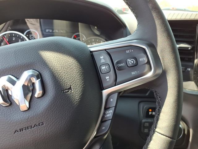 New 2026 RAM 1500 4x4 Crew Cab image 11