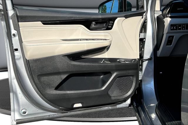 Used 2025 Honda Odyssey Touring image 22