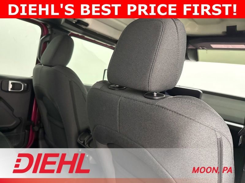 Used 2024 Jeep Gladiator Sport AWD/4WD image 13