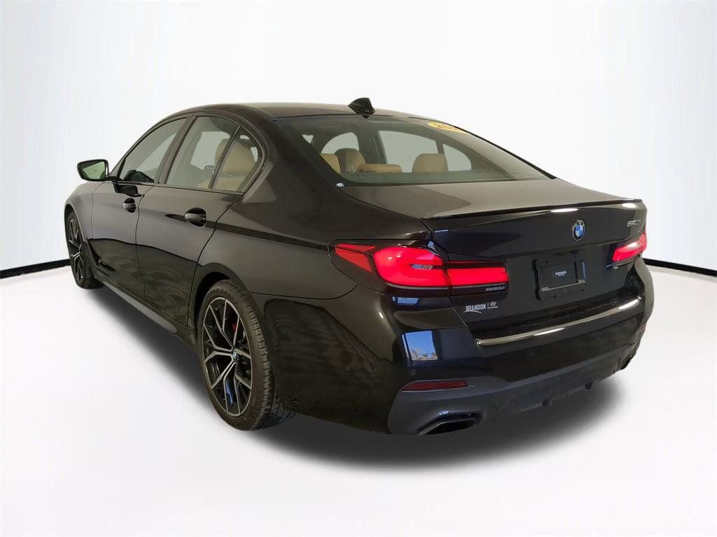Used 2023 BMW 540i w/ M Sport Package image 7