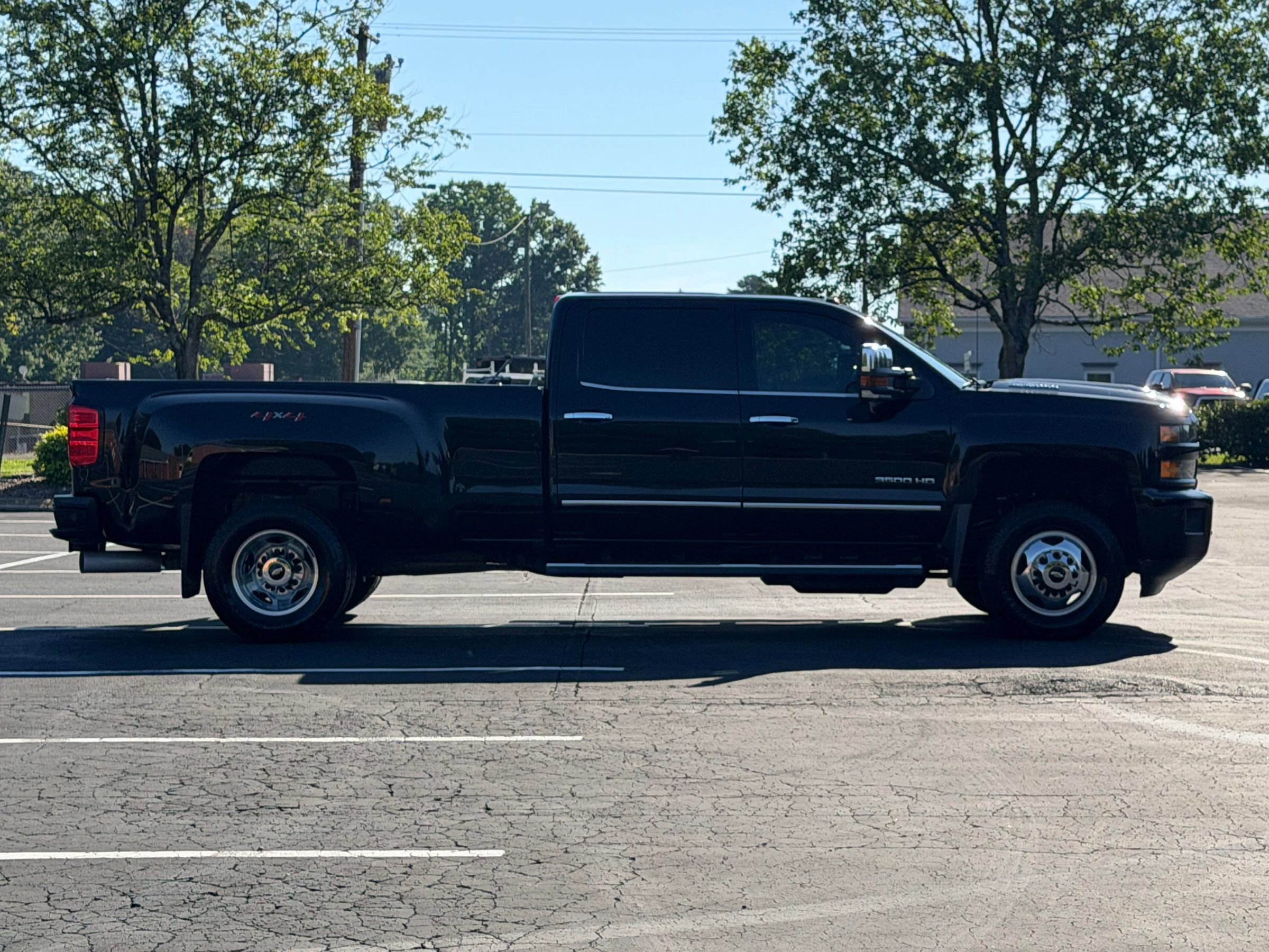 Used 2019 Chevrolet Silverado 3500 LTZ w/ Duramax Plus Package AWD/4WD image 5