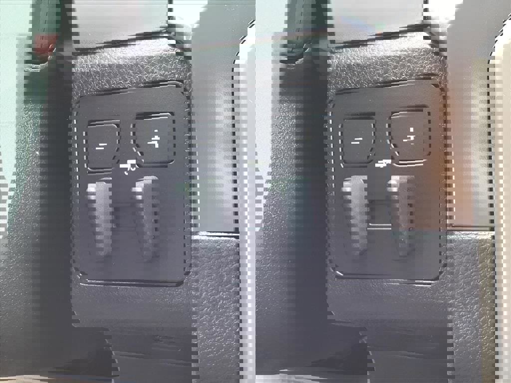 New 2025 Toyota Tacoma SR5 image 21