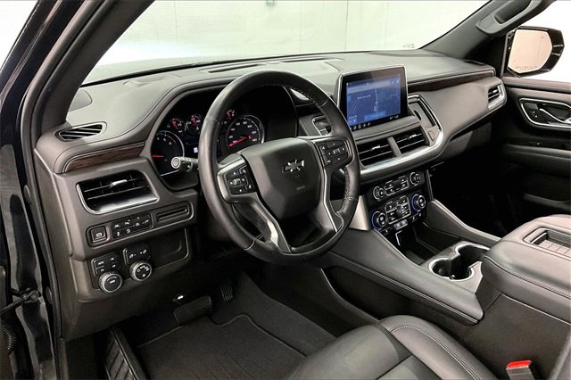 Used 2021 Chevrolet Tahoe Z71 w/ Luxury Package image 12