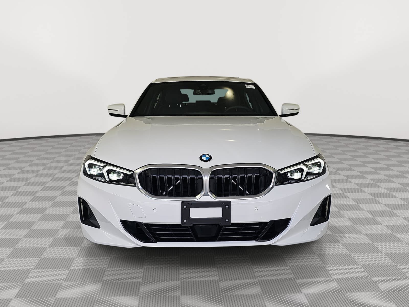 Used 2026 BMW 330i xDrive Sedan AWD/4WD image 3