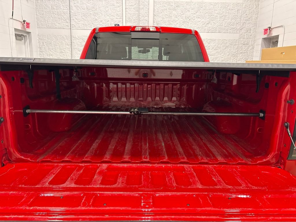 Used 2018 GMC Sierra 1500 SLT w/ SLT Premium Package AWD/4WD image 6