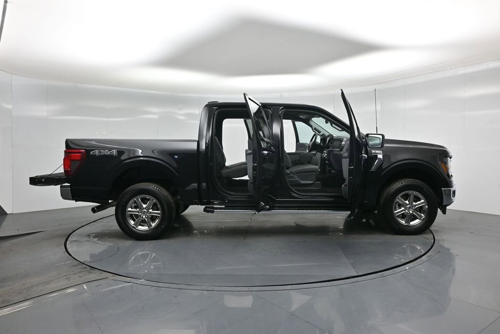 Certified 2025 Ford F150 XLT w/ Equipment Group 301A Standard image 5