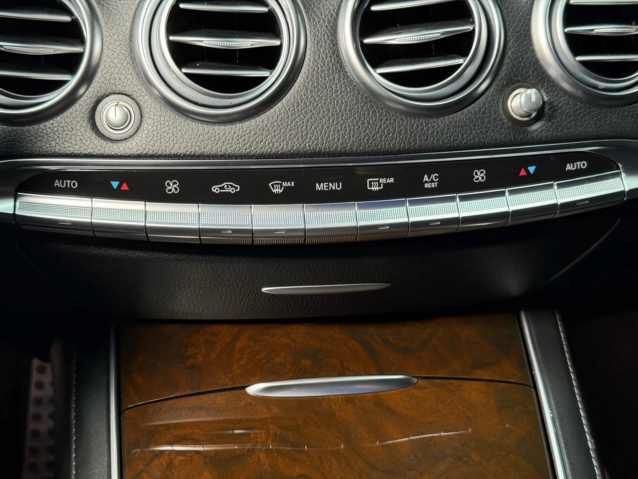 Used 2016 Mercedes-Benz S 63 AMG 4MATIC Coupe image 26