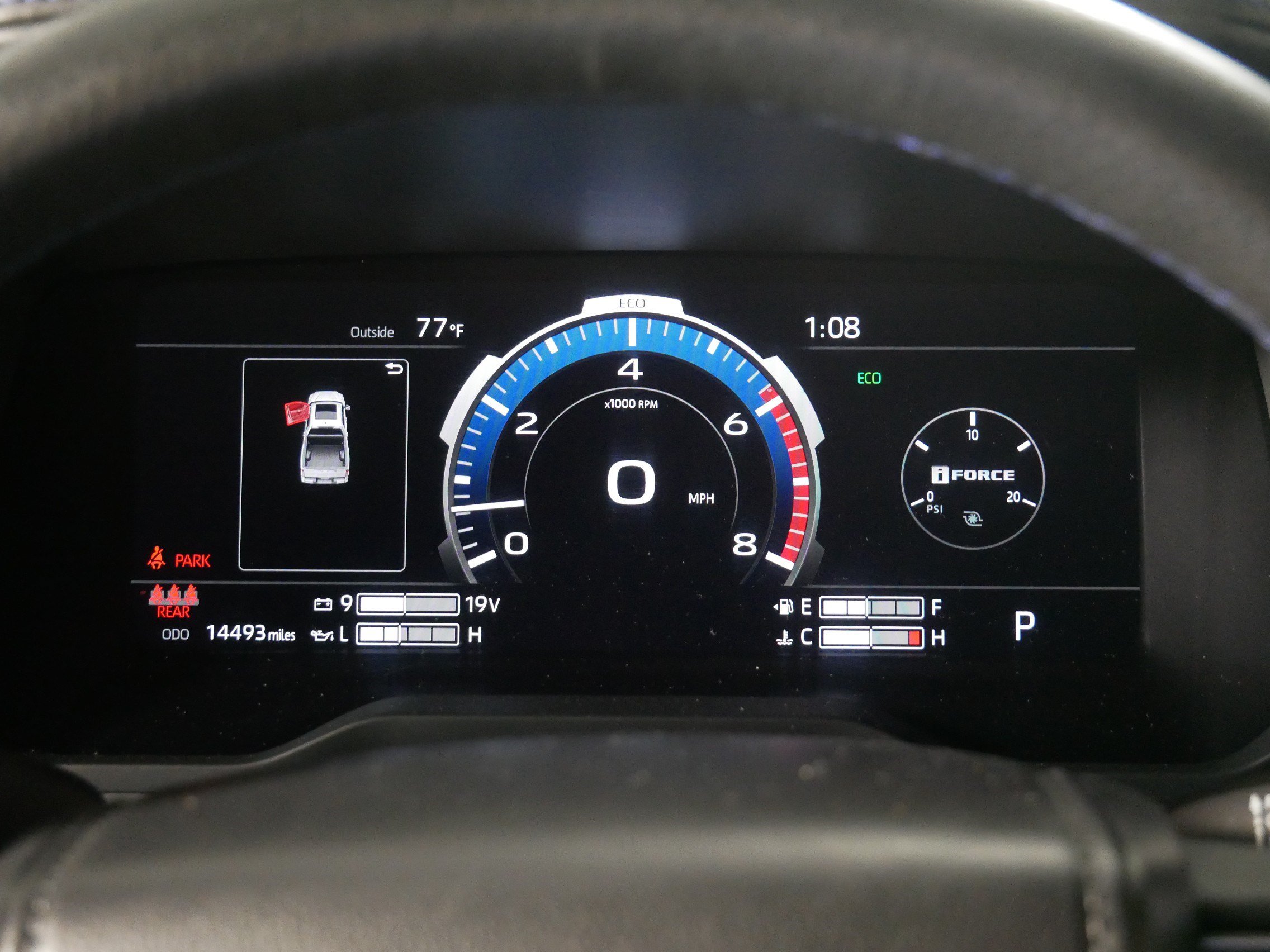 Used 2025 Toyota Tundra Platinum AWD/4WD image 21