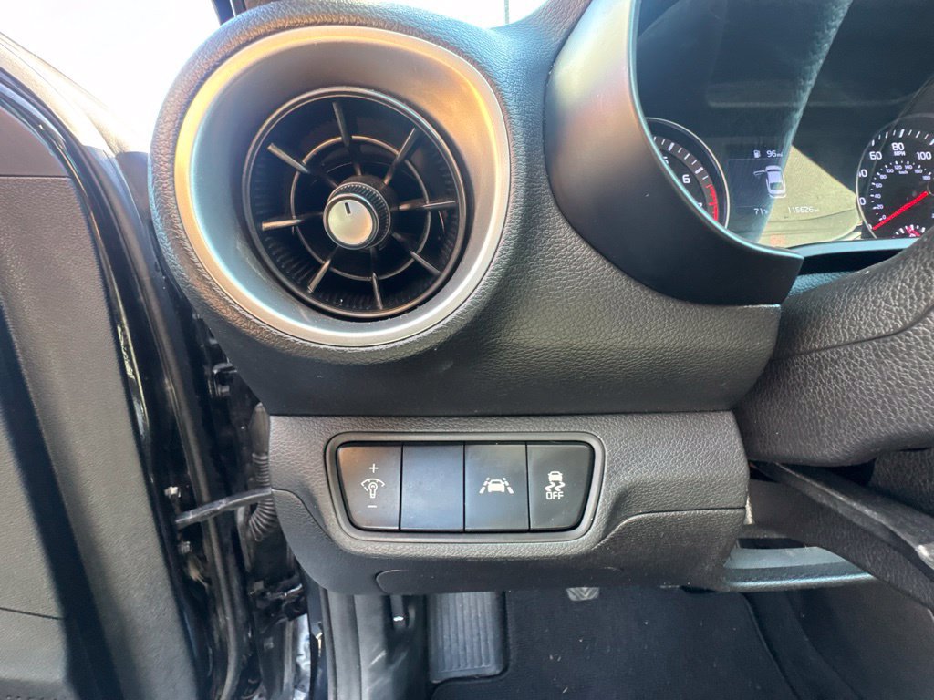 Used 2019 Kia Forte Sedan FWD image 16