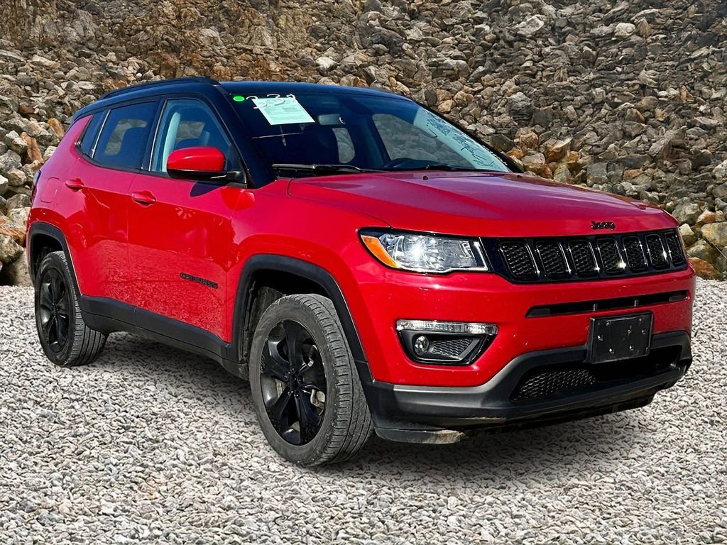 Used 2018 Jeep Compass Latitude image 9