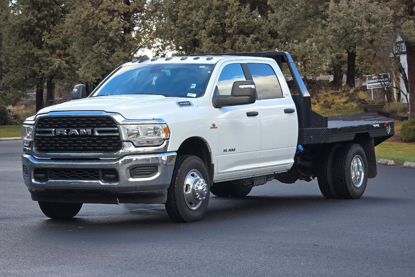 Used 2024 RAM 3500 SLT w/ Quick Order Package 2YG SLT image 9