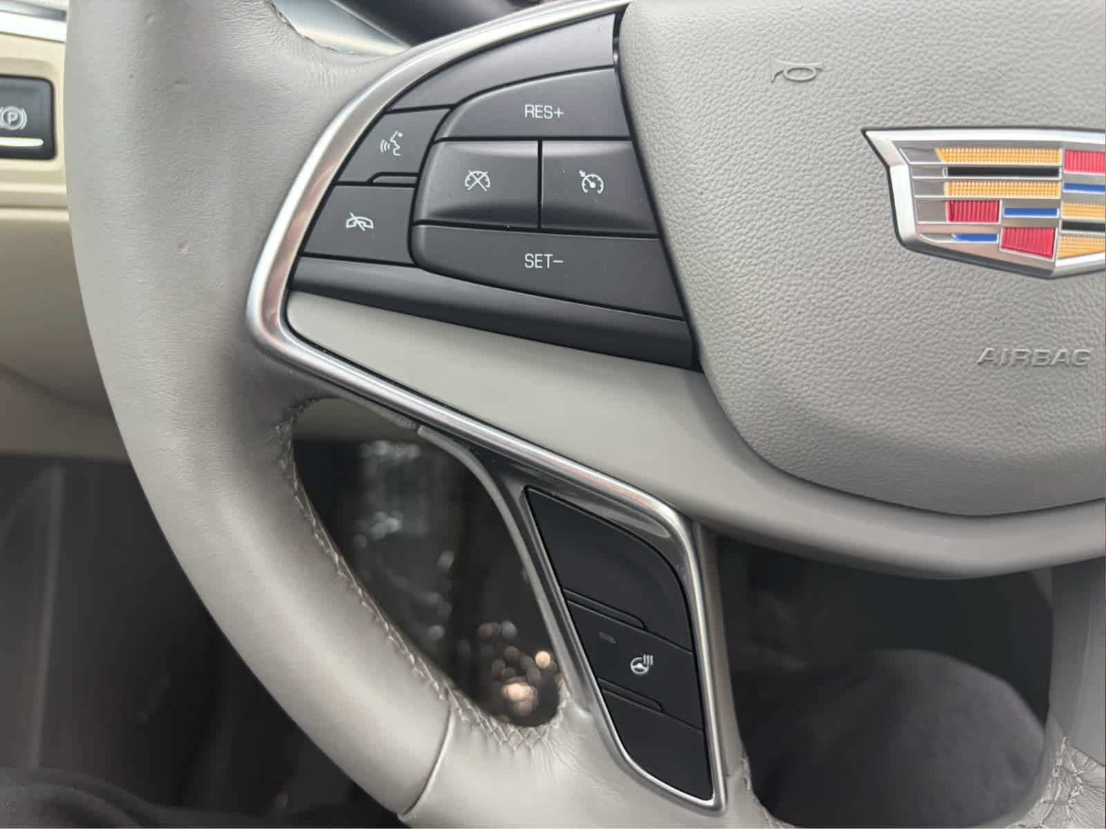 Used 2017 Cadillac XT5 Luxury AWD/4WD image 13