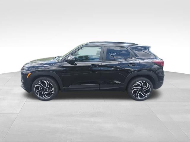 Used 2024 Chevrolet TrailBlazer RS FWD image 3