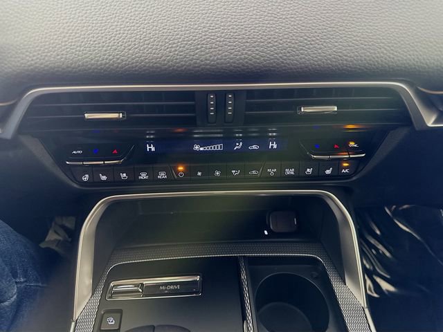 New 2026 MAZDA CX-90 Plug-In Hybrid w/Premium Sport image 16