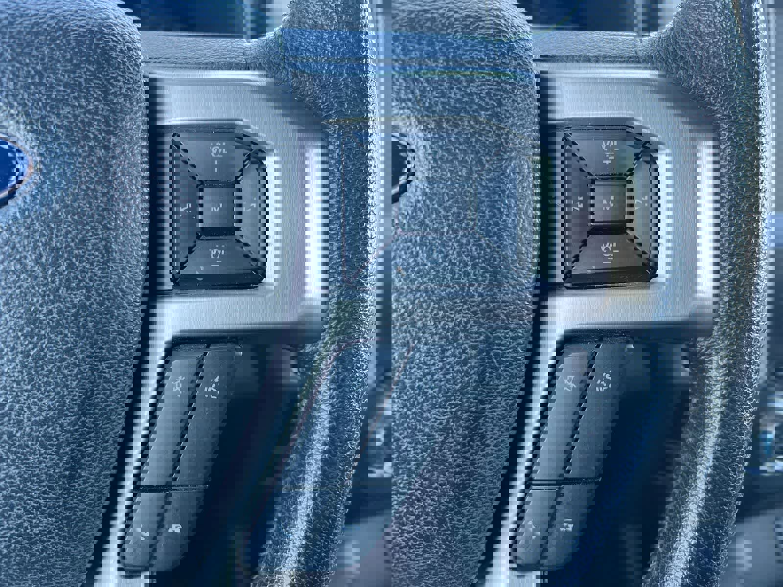 Used 2016 Ford F150 Platinum w/ Equipment Group 701A Luxury image 24