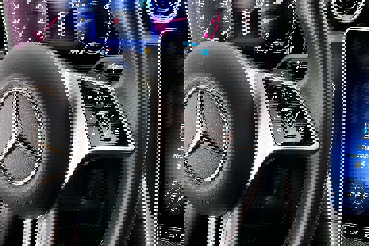 Used 2022 Mercedes-Benz C 300 4MATIC Sedan image 21