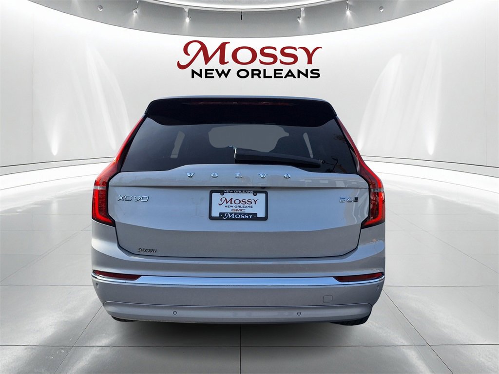 Used 2025 Volvo XC90 B6 Plus image 7