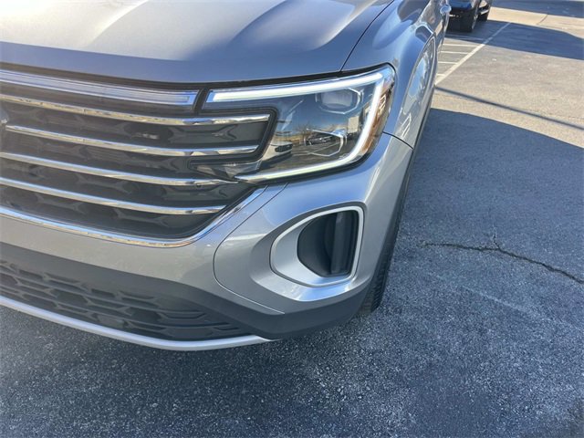 Used 2024 Volkswagen Atlas SE image 9