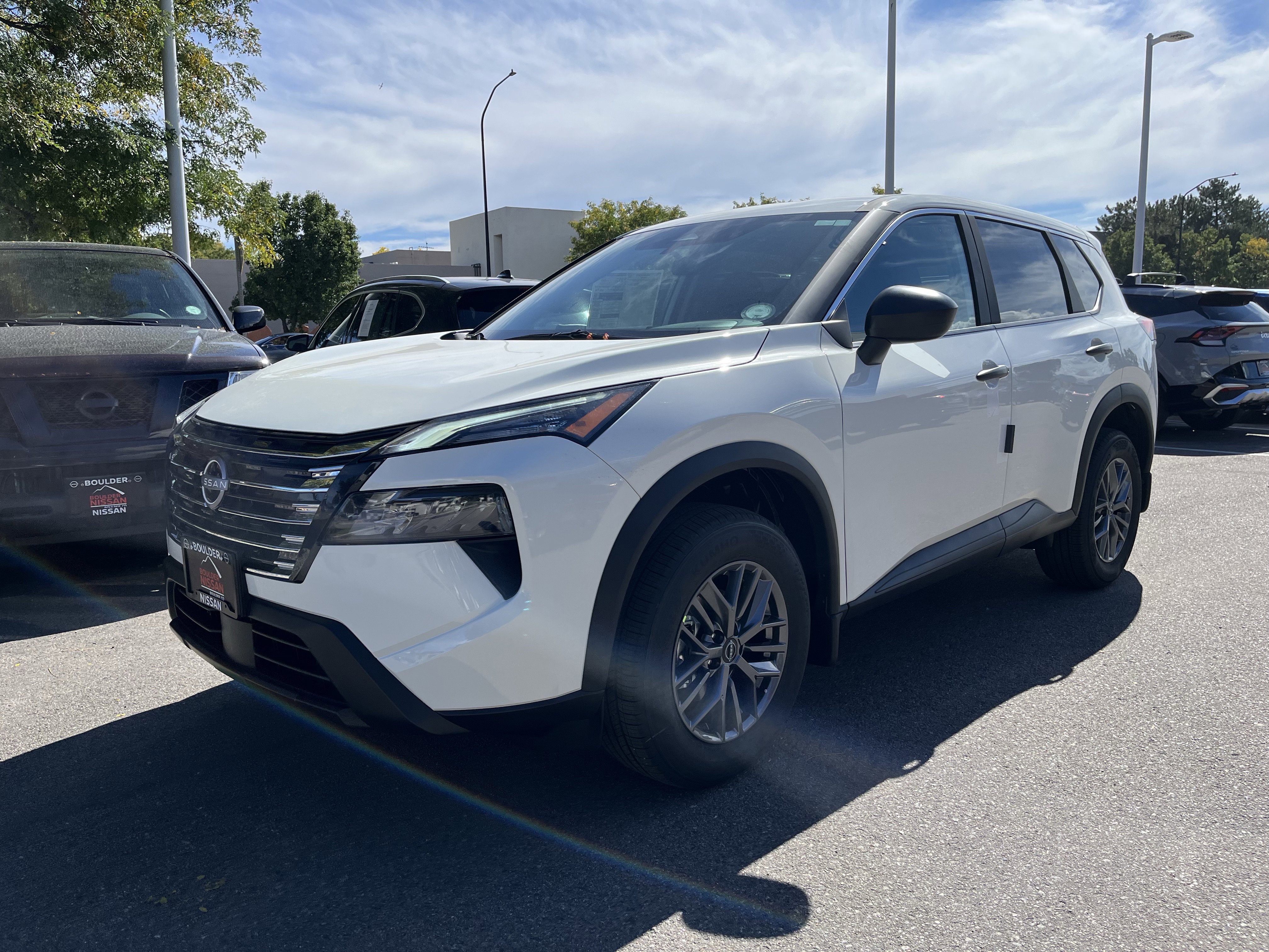 New 2026 Nissan Rogue S image 3