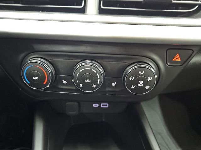 Used 2024 Chevrolet Trax RS w/ Driver Confidence Package image 23