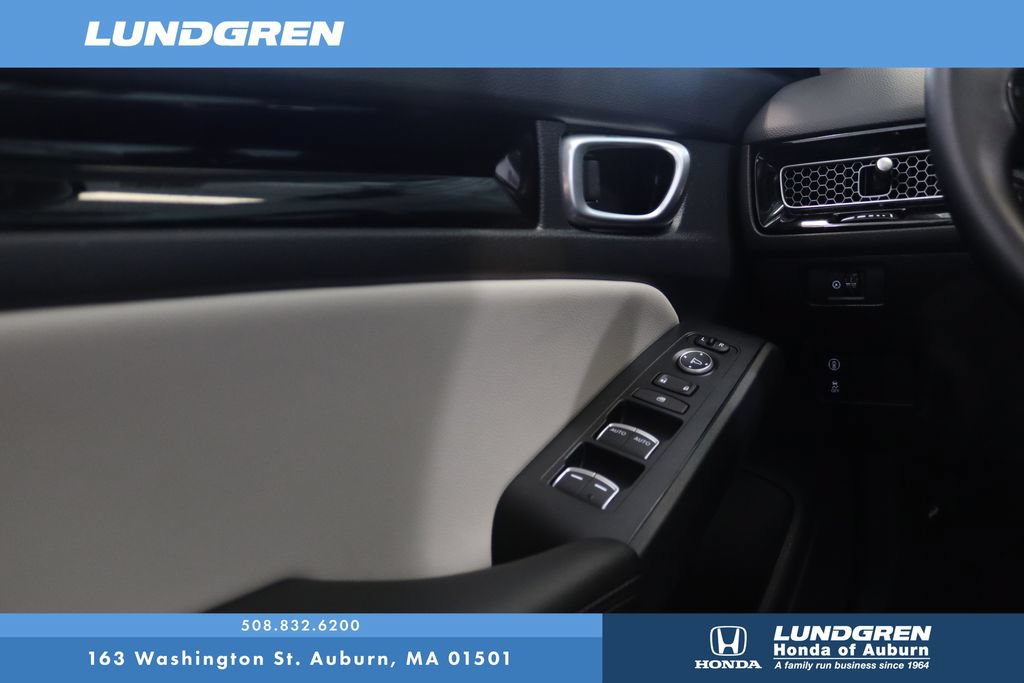 Used 2024 Honda Civic EX-L image 28