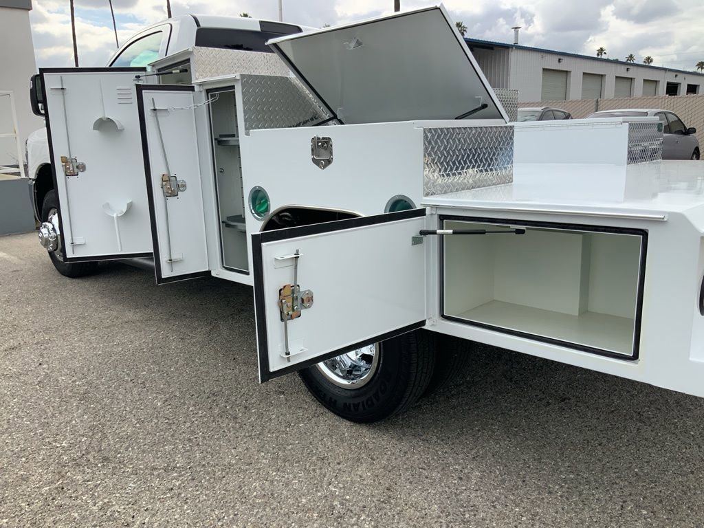 New 2026 RAM 3500 Tradesman w/ Chrome Appearance Group A image 12