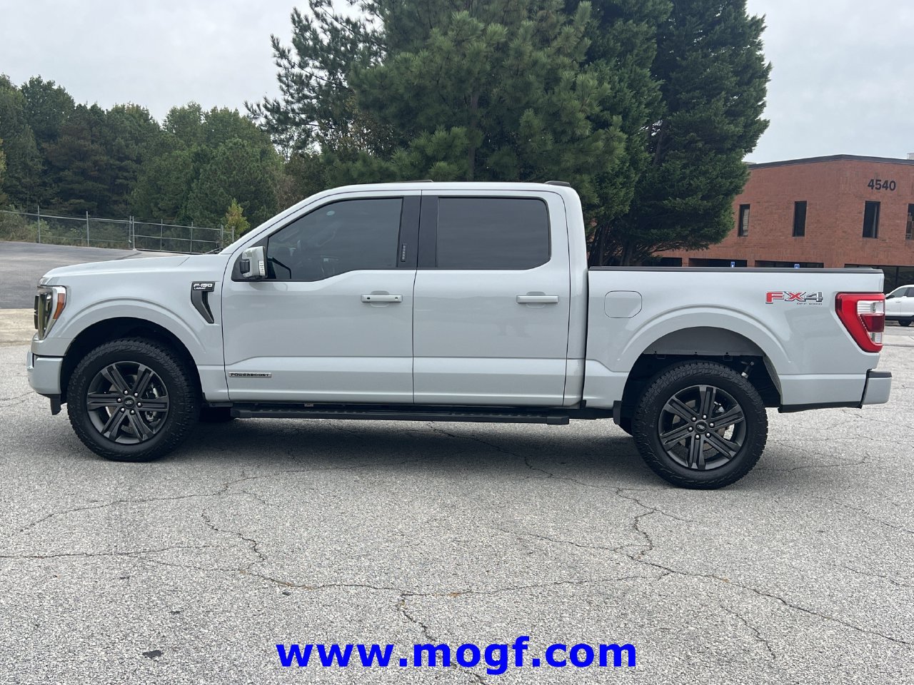 Used 2023 Ford F150 Lariat w/ Equipment Group 502A High AWD/4WD image 26