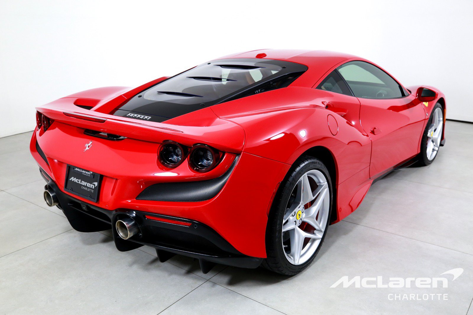 Used 2020 Ferrari F8 Tributo RWD image 8