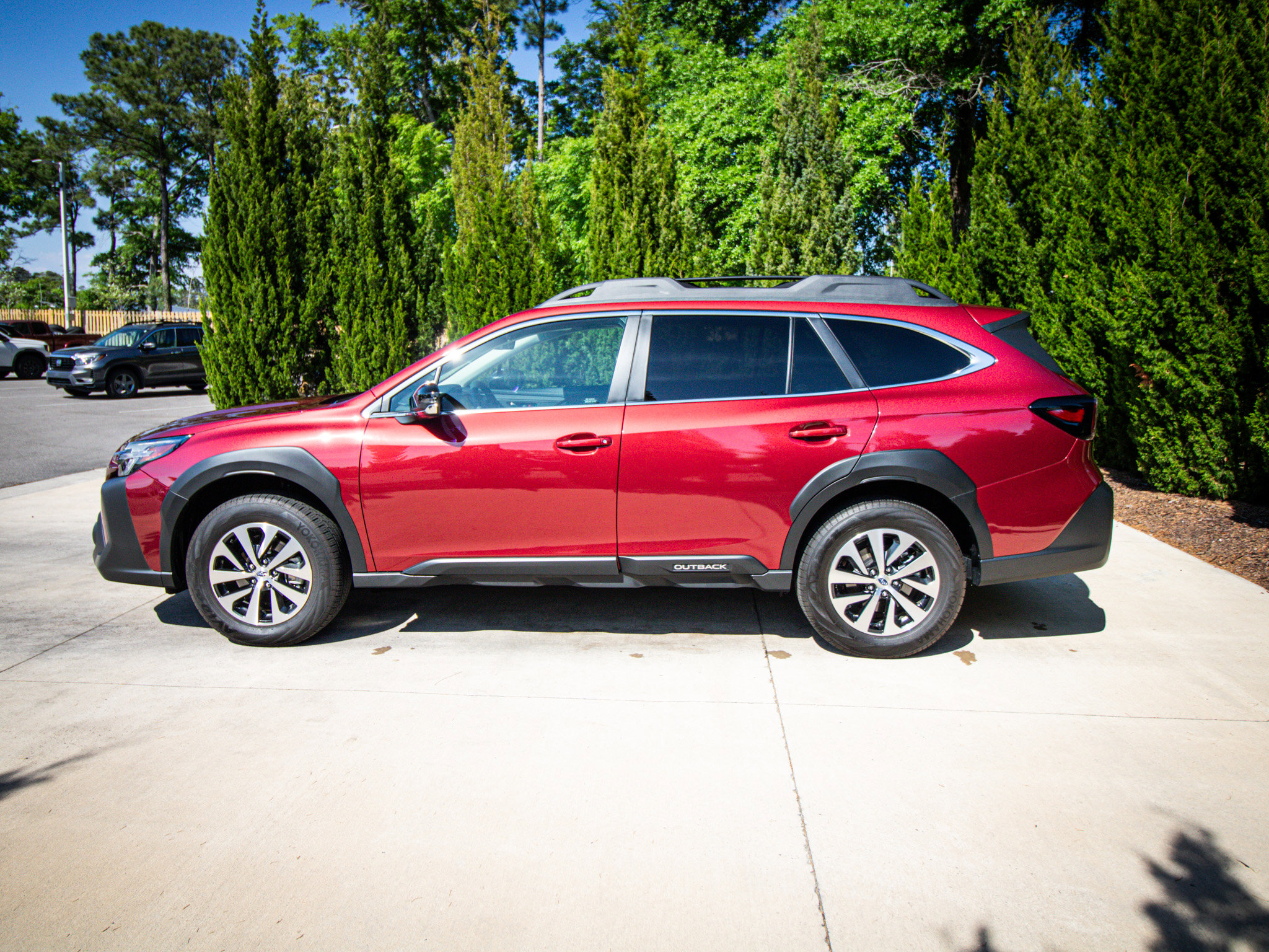 Used 2025 Subaru Outback Premium image 7