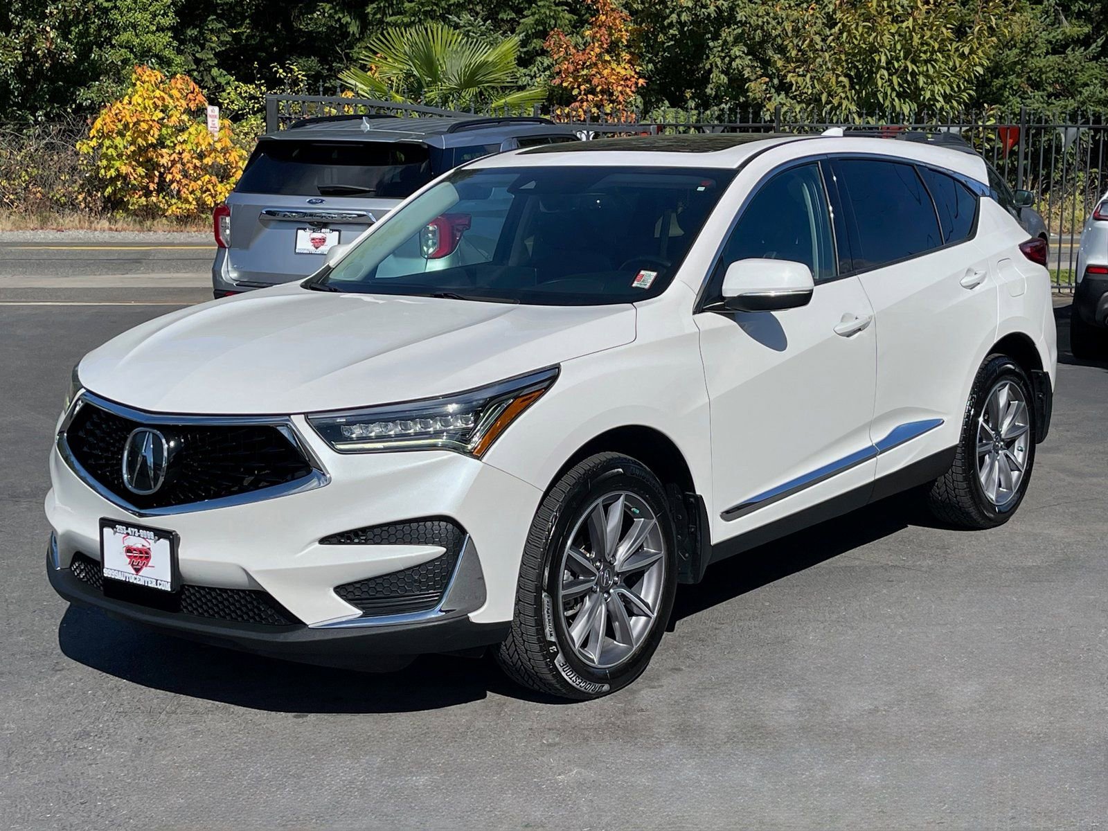 Used 2020 Acura RDX w/ Technology Package image 3