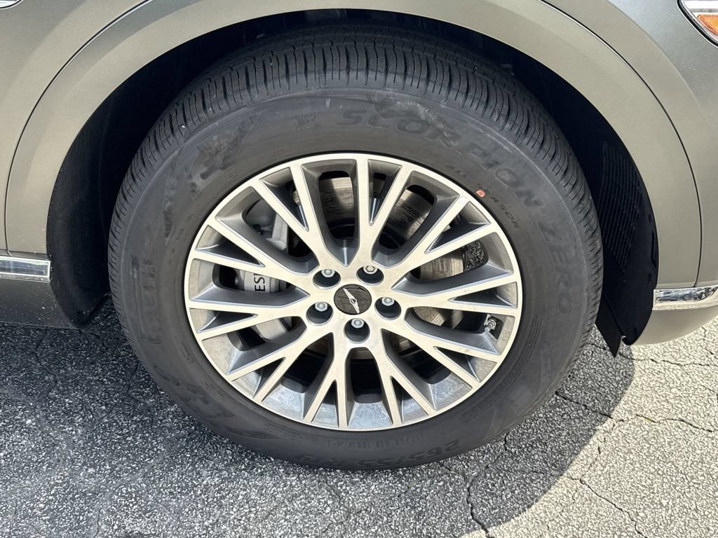 New 2025 Genesis GV80 2.5T Standard AWD/4WD image 12