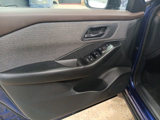 Certified 2023 Nissan Rogue S image 11