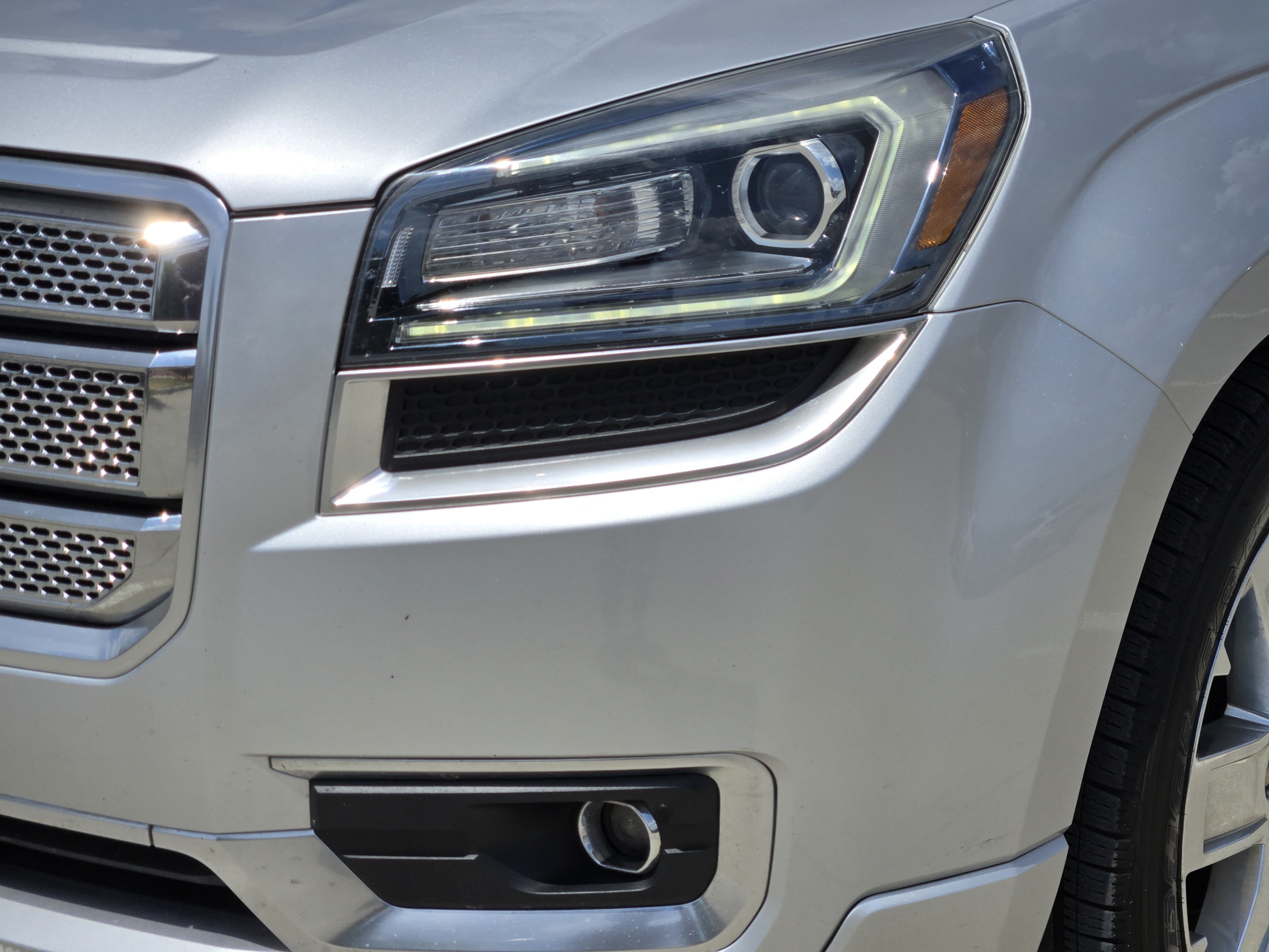 Used 2014 GMC Acadia Denali FWD image 29