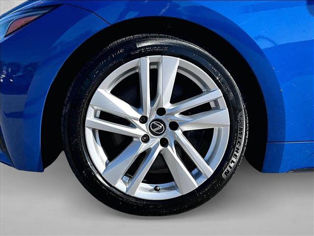 Used 2024 Lexus IS 300 w/ Comfort Package RWD image 10