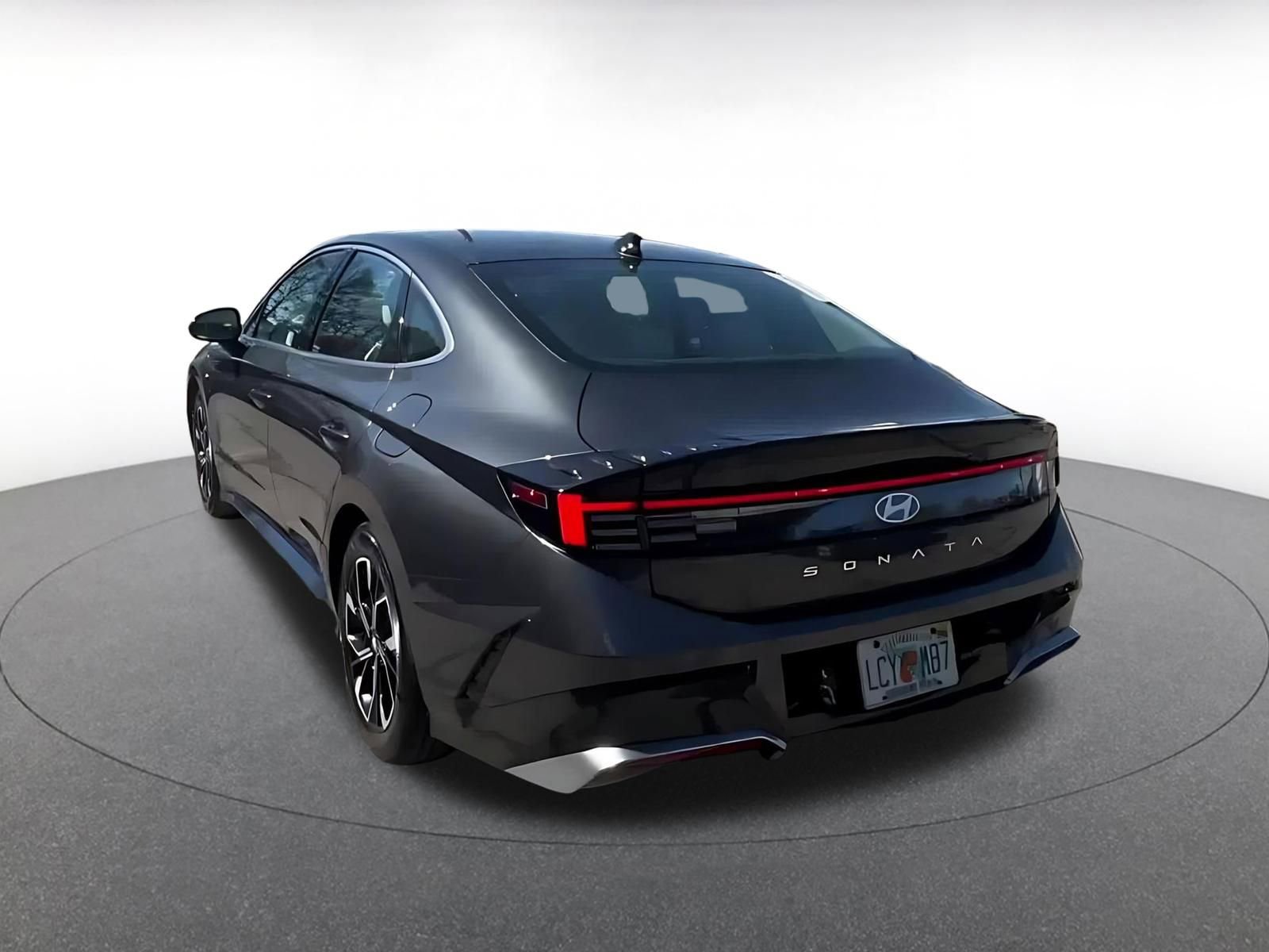 Used 2025 Hyundai Sonata SEL image 16