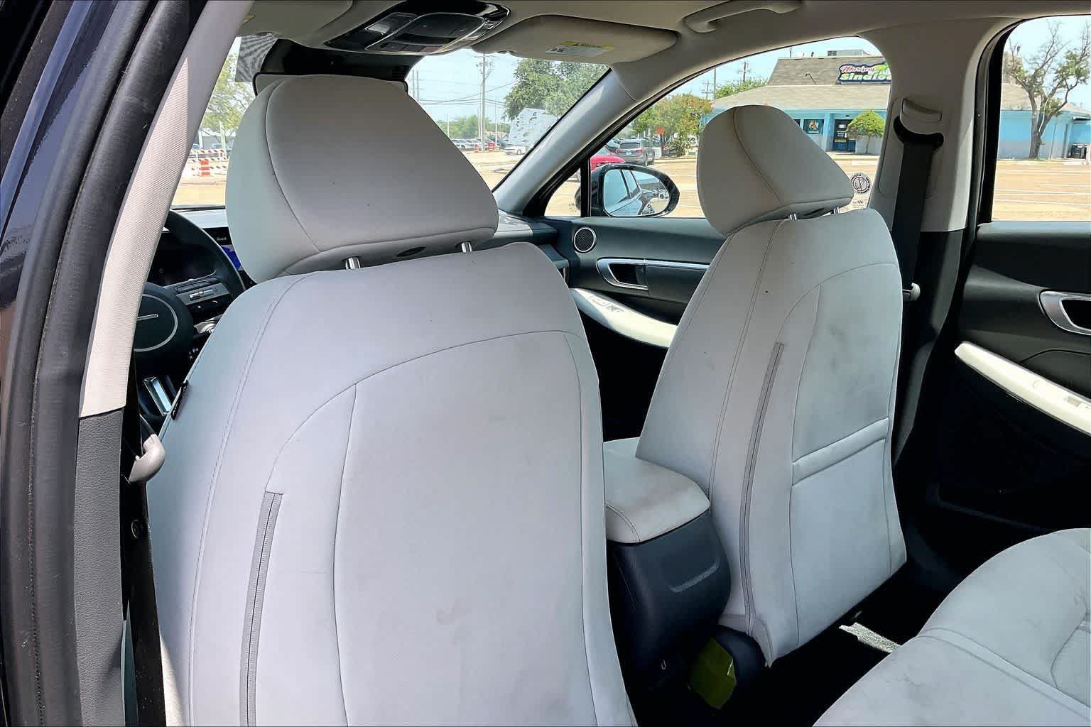 Used 2025 Hyundai Sonata SEL FWD image 10