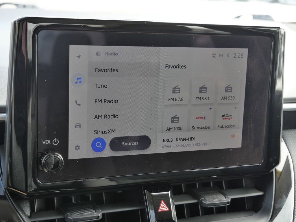 Used 2024 Toyota Corolla LE image 39