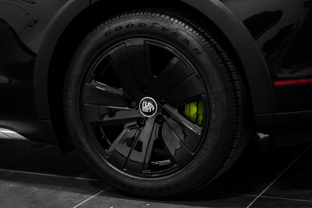 Used 2023 Porsche Taycan 4 Cross Turismo image 61