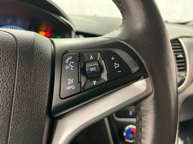 Used 2019 Chevrolet Trax LT w/ LT Convenience Package FWD image 20