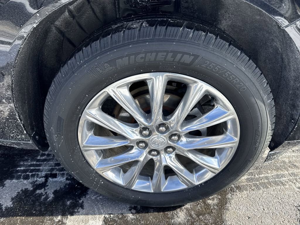 Used 2019 Buick Enclave Premium image 33