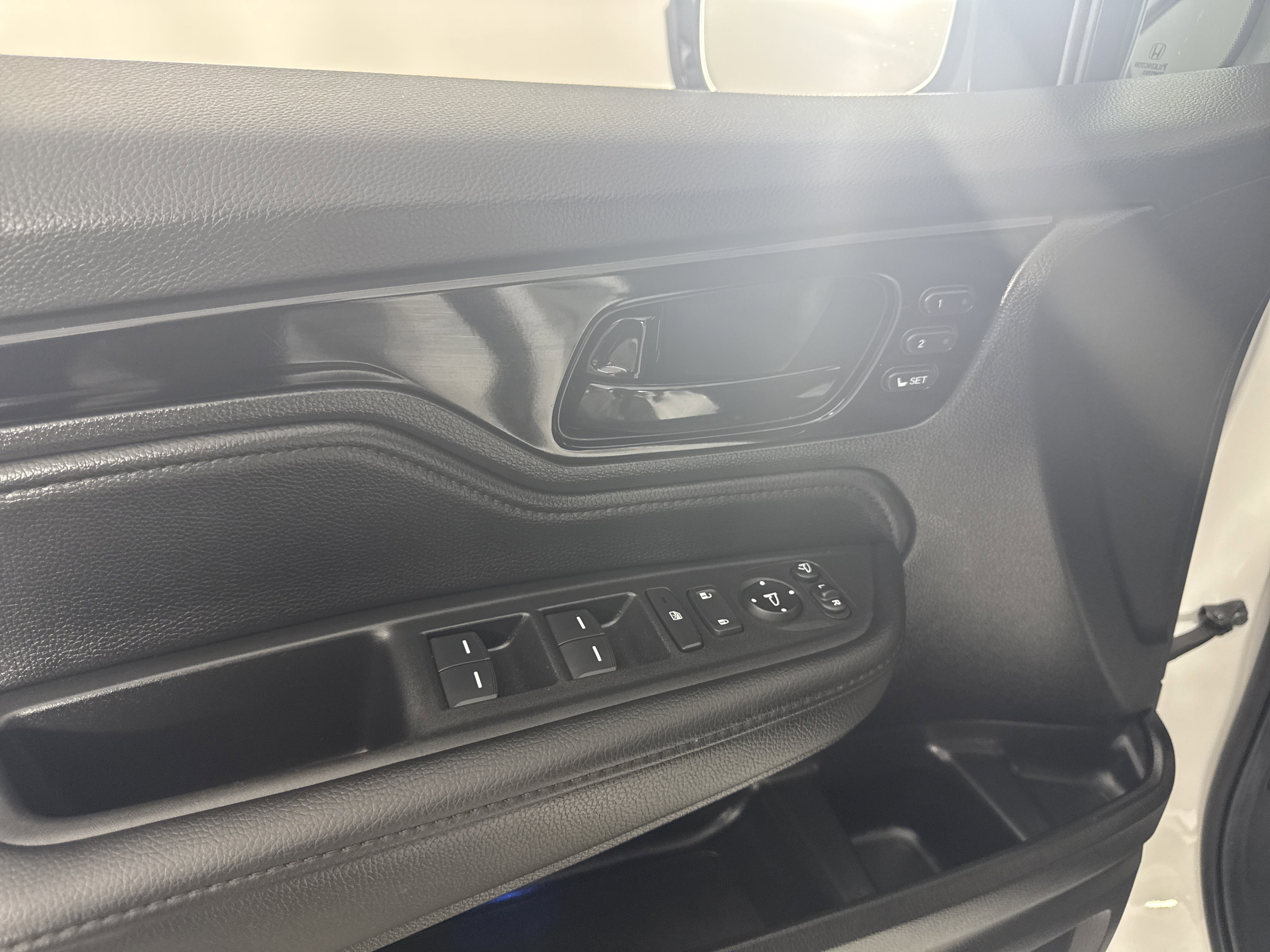 Certified 2025 Honda Odyssey Elite image 13