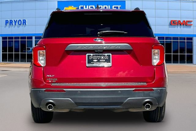 Used 2021 Ford Explorer XLT w/ Equipment Group 202A RWD image 6