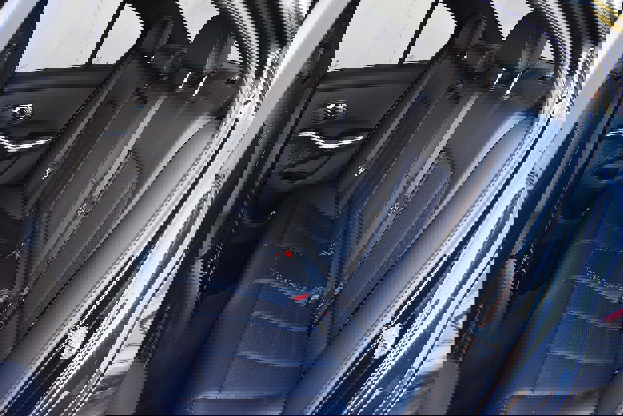 Used 2022 BMW 330i Sedan w/ M Sport Package image 24