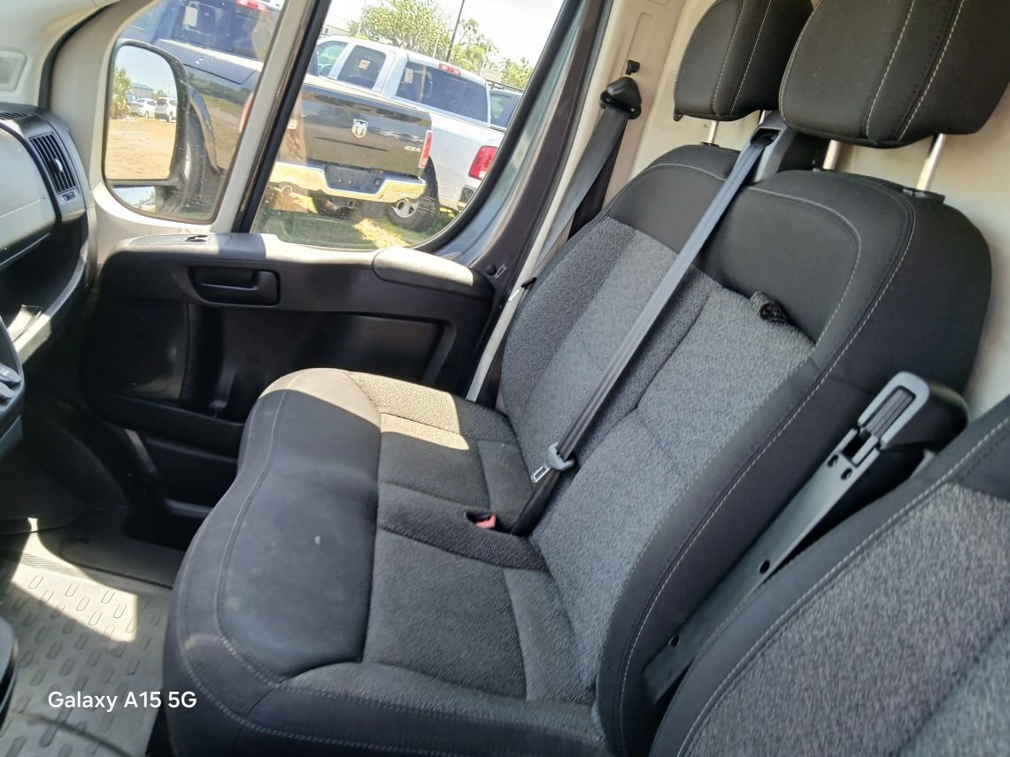 Used 2020 RAM ProMaster 2500 w/ Interior Convenience Group FWD image 8