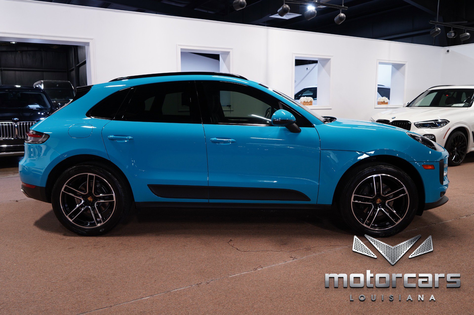 Used 2020 Porsche Macan AWD/4WD image 8