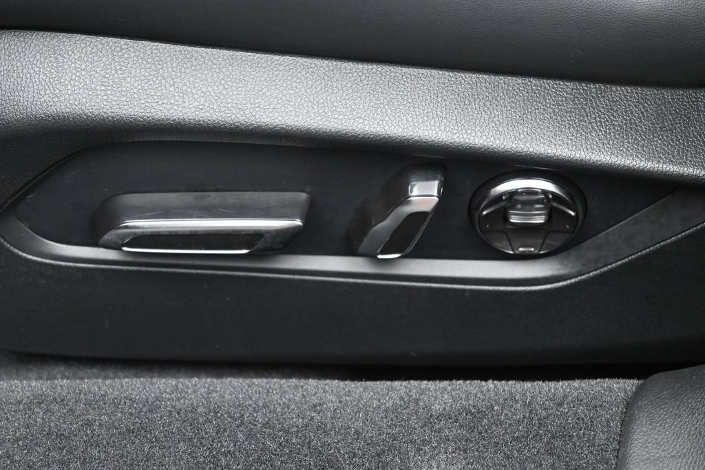 Used 2023 Acura TLX Type S AWD/4WD image 10