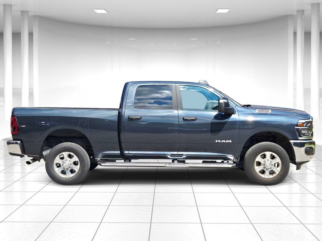 Used 2026 RAM 2500 Big Horn AWD/4WD image 2