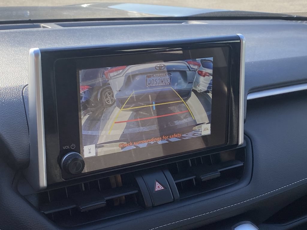 Certified 2025 Toyota RAV4 XLE FWD image 10