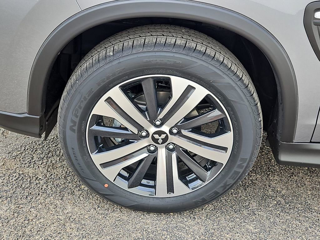 New 2026 Mitsubishi Outlander Sport ES AWD/4WD image 17